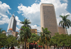 Conocer a Medellín de raíz